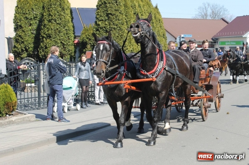 Zdjęcie w galerii na portalu naszraciborz.pl: Pietrowicka procesja z czeskim akcentem  wiadomości z regionu