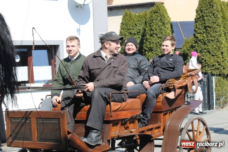 Zdjęcie w galerii na portalu naszraciborz.pl: Pietrowicka procesja z czeskim akcentem  wiadomości z regionu