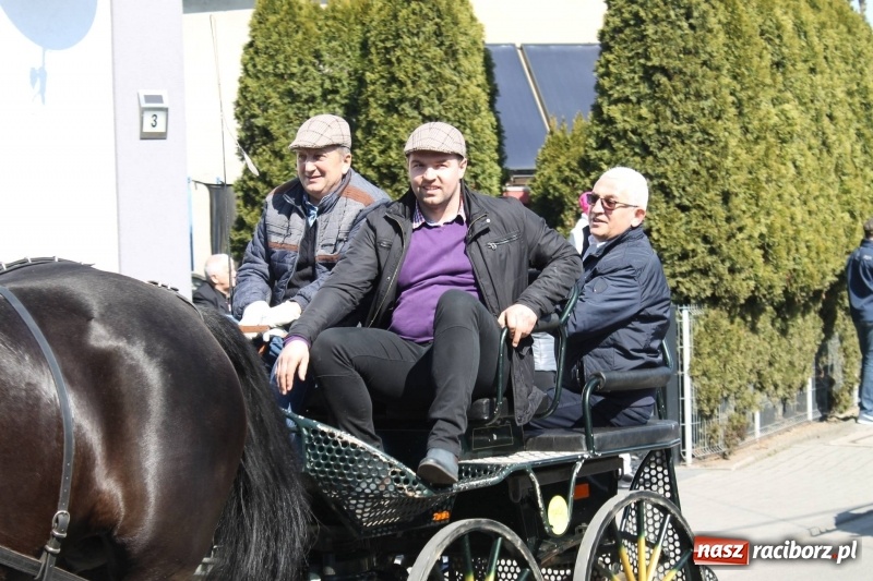 Zdjęcie w galerii na portalu naszraciborz.pl: Pietrowicka procesja z czeskim akcentem  wiadomości z regionu