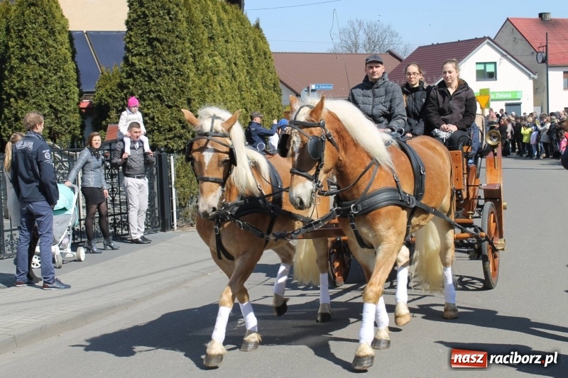 Zdjęcie w galerii na portalu naszraciborz.pl: Pietrowicka procesja z czeskim akcentem  wiadomości z regionu
