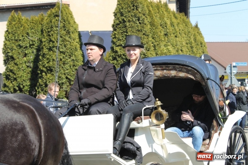 Zdjęcie w galerii na portalu naszraciborz.pl: Pietrowicka procesja z czeskim akcentem  wiadomości z regionu