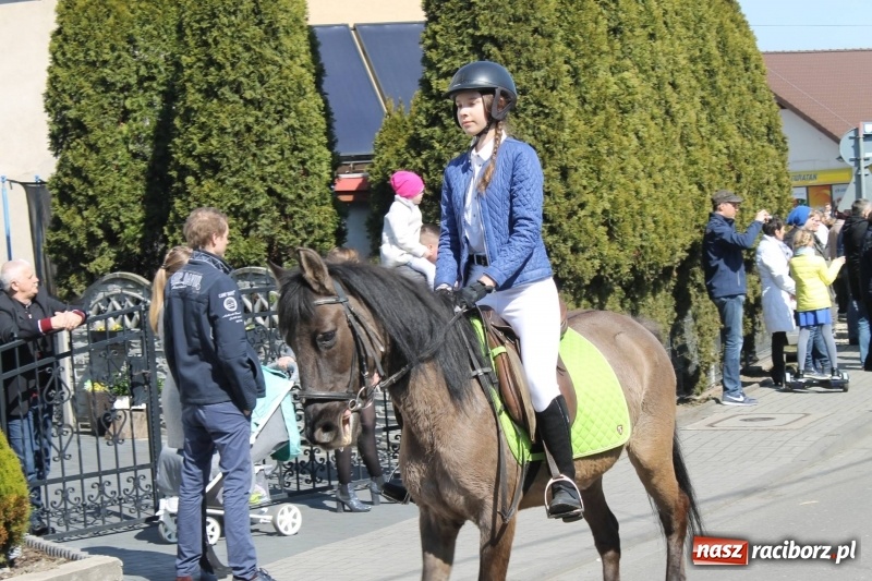 Zdjęcie w galerii na portalu naszraciborz.pl: Pietrowicka procesja z czeskim akcentem  wiadomości z regionu