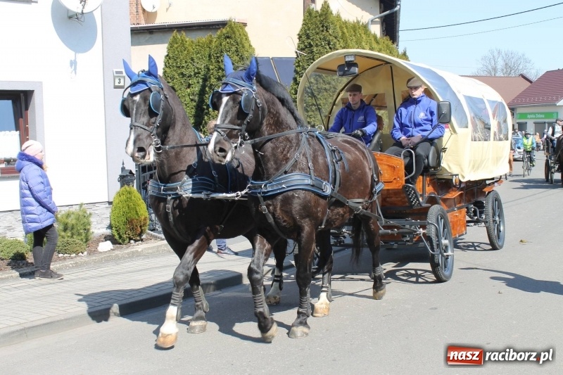 Zdjęcie w galerii na portalu naszraciborz.pl: Pietrowicka procesja z czeskim akcentem  wiadomości z regionu