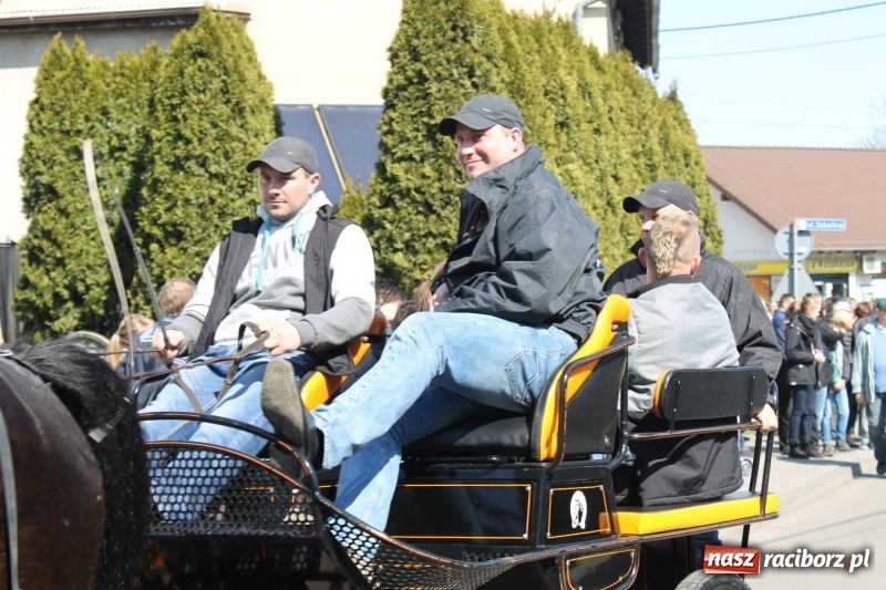 Zdjęcie w galerii na portalu naszraciborz.pl: Pietrowicka procesja z czeskim akcentem  wiadomości z regionu