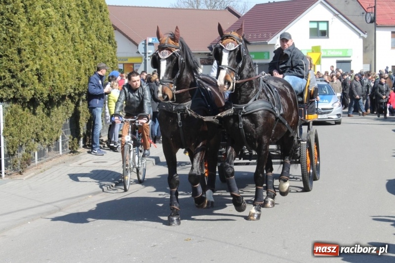 Zdjęcie w galerii na portalu naszraciborz.pl: Pietrowicka procesja z czeskim akcentem  wiadomości z regionu