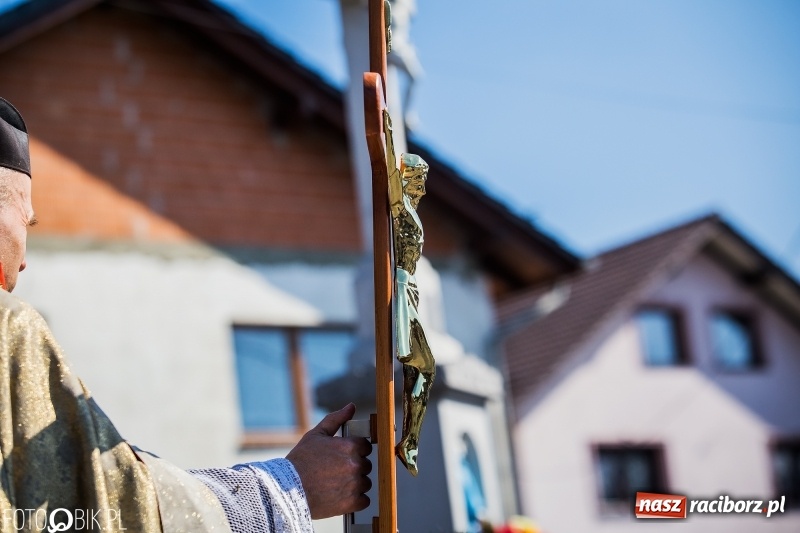 Zdjęcie w galerii na portalu naszraciborz.pl: Wyścigi konne na finał procesji w Sudole wiadomości z regionu
