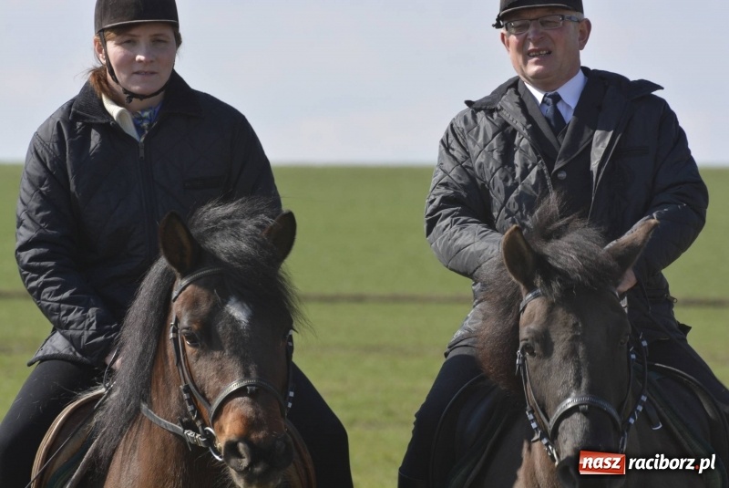 Zdjęcie w galerii na portalu naszraciborz.pl: Bieńkowicka procesja z biskupem Rudolfem wiadomości z regionu