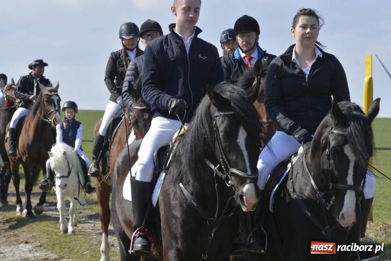 Zdjęcie w galerii na portalu naszraciborz.pl: Bieńkowicka procesja z biskupem Rudolfem wiadomości z regionu