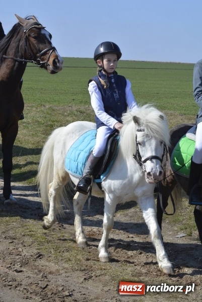 Zdjęcie w galerii na portalu naszraciborz.pl: Bieńkowicka procesja z biskupem Rudolfem wiadomości z regionu