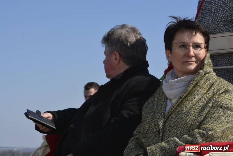 Zdjęcie w galerii na portalu naszraciborz.pl: Wielkanocna procesja konna w Raciborzu-Sudole wiadomości z regionu