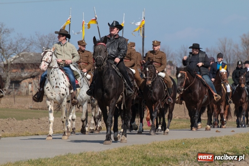 Zdjęcie w galerii na portalu naszraciborz.pl: Konny Festyn Wielkanocny w Pietrowicach Wielkich FOTO i WIDEO wiadomości z regionu
