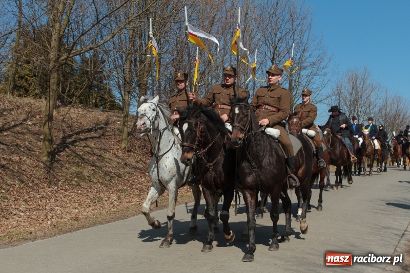 Zdjęcie w galerii na portalu naszraciborz.pl: Konny Festyn Wielkanocny w Pietrowicach Wielkich FOTO i WIDEO wiadomości z regionu
