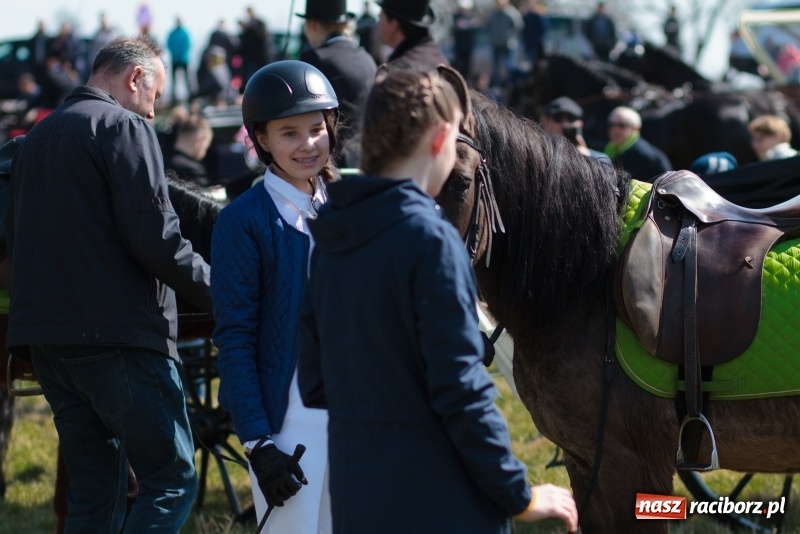 Zdjęcie w galerii na portalu naszraciborz.pl: Konny Festyn Wielkanocny w Pietrowicach Wielkich FOTO i WIDEO wiadomości z regionu