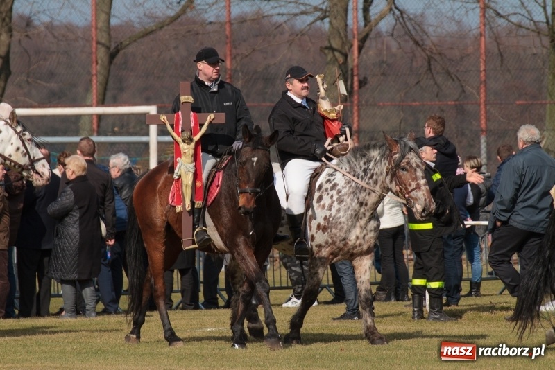 Zdjęcie w galerii na portalu naszraciborz.pl: Konny Festyn Wielkanocny w Pietrowicach Wielkich FOTO i WIDEO wiadomości z regionu