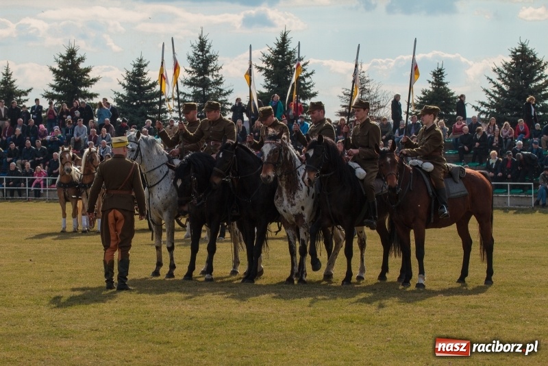 Zdjęcie w galerii na portalu naszraciborz.pl: Konny Festyn Wielkanocny w Pietrowicach Wielkich FOTO i WIDEO wiadomości z regionu