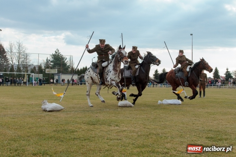 Zdjęcie w galerii na portalu naszraciborz.pl: Konny Festyn Wielkanocny w Pietrowicach Wielkich FOTO i WIDEO wiadomości z regionu