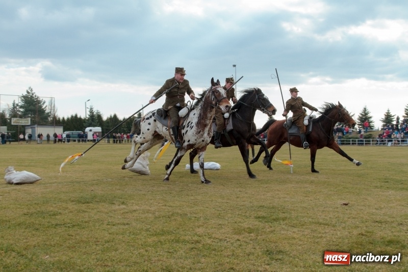 Zdjęcie w galerii na portalu naszraciborz.pl: Konny Festyn Wielkanocny w Pietrowicach Wielkich FOTO i WIDEO wiadomości z regionu