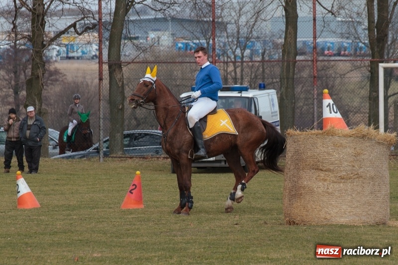 Zdjęcie w galerii na portalu naszraciborz.pl: Konny Festyn Wielkanocny w Pietrowicach Wielkich FOTO i WIDEO wiadomości z regionu
