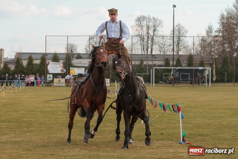 Zdjęcie w galerii na portalu naszraciborz.pl: Konny Festyn Wielkanocny w Pietrowicach Wielkich FOTO i WIDEO wiadomości z regionu