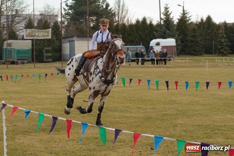 Zdjęcie w galerii na portalu naszraciborz.pl: Konny Festyn Wielkanocny w Pietrowicach Wielkich FOTO i WIDEO wiadomości z regionu
