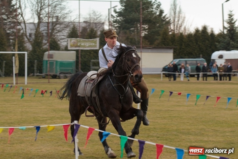 Zdjęcie w galerii na portalu naszraciborz.pl: Konny Festyn Wielkanocny w Pietrowicach Wielkich FOTO i WIDEO wiadomości z regionu