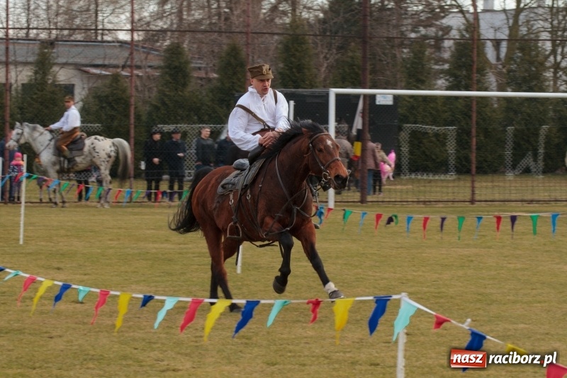 Zdjęcie w galerii na portalu naszraciborz.pl: Konny Festyn Wielkanocny w Pietrowicach Wielkich FOTO i WIDEO wiadomości z regionu