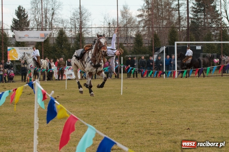 Zdjęcie w galerii na portalu naszraciborz.pl: Konny Festyn Wielkanocny w Pietrowicach Wielkich FOTO i WIDEO wiadomości z regionu