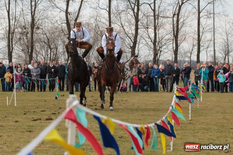 Zdjęcie w galerii na portalu naszraciborz.pl: Konny Festyn Wielkanocny w Pietrowicach Wielkich FOTO i WIDEO wiadomości z regionu