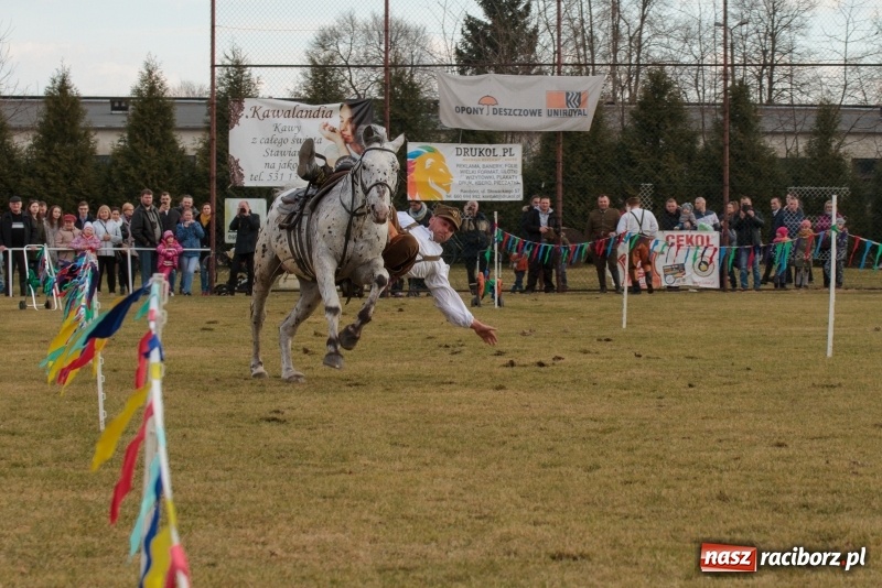 Zdjęcie w galerii na portalu naszraciborz.pl: Konny Festyn Wielkanocny w Pietrowicach Wielkich FOTO i WIDEO wiadomości z regionu
