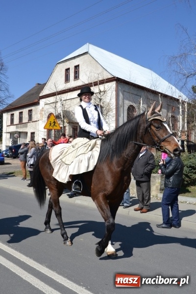 Zdjęcie w galerii na portalu naszraciborz.pl: Bieńkowickie rajtowanie - jeźdźcy mocno chwycili za lejce FOTO i WIDEO wiadomości z regionu
