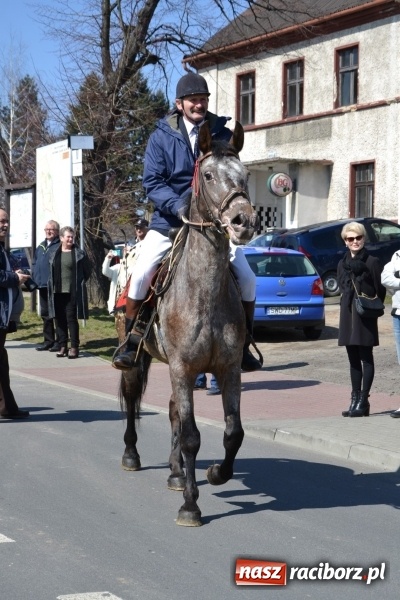 Zdjęcie w galerii na portalu naszraciborz.pl: Bieńkowickie rajtowanie - jeźdźcy mocno chwycili za lejce FOTO i WIDEO wiadomości z regionu