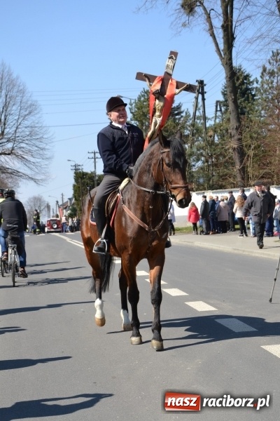 Zdjęcie w galerii na portalu naszraciborz.pl: Bieńkowickie rajtowanie - jeźdźcy mocno chwycili za lejce FOTO i WIDEO wiadomości z regionu