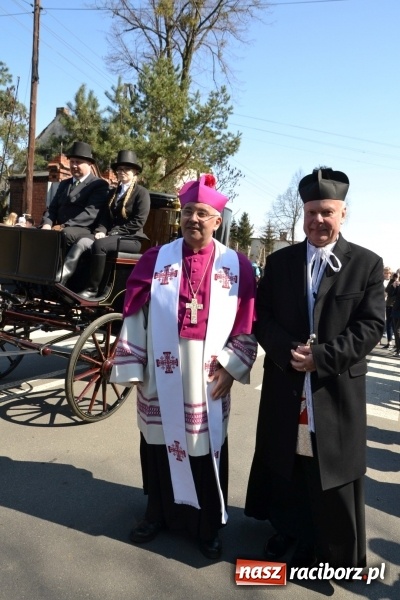 Zdjęcie w galerii na portalu naszraciborz.pl: Bieńkowickie rajtowanie - jeźdźcy mocno chwycili za lejce FOTO i WIDEO wiadomości z regionu