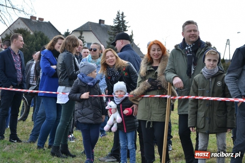 Zdjęcie w galerii na portalu naszraciborz.pl: Bieńkowickie rajtowanie - jeźdźcy mocno chwycili za lejce FOTO i WIDEO wiadomości z regionu