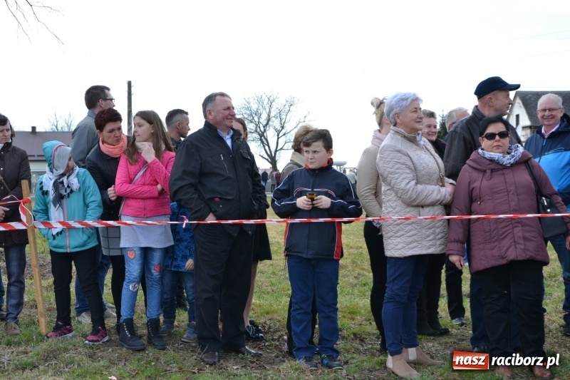 Zdjęcie w galerii na portalu naszraciborz.pl: Bieńkowickie rajtowanie - jeźdźcy mocno chwycili za lejce FOTO i WIDEO wiadomości z regionu