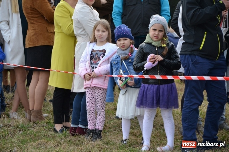 Zdjęcie w galerii na portalu naszraciborz.pl: Bieńkowickie rajtowanie - jeźdźcy mocno chwycili za lejce FOTO i WIDEO wiadomości z regionu