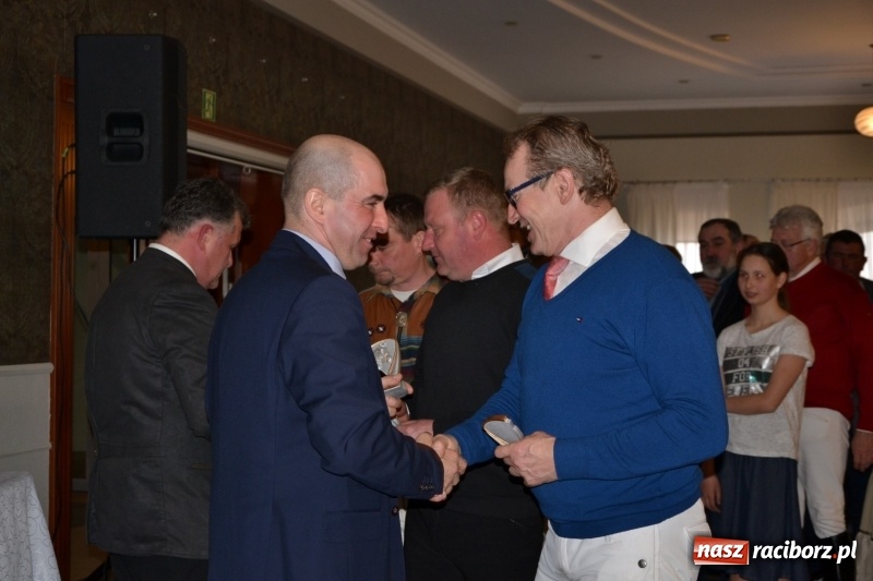 Zdjęcie w galerii na portalu naszraciborz.pl: Bieńkowickie rajtowanie - jeźdźcy mocno chwycili za lejce FOTO i WIDEO wiadomości z regionu