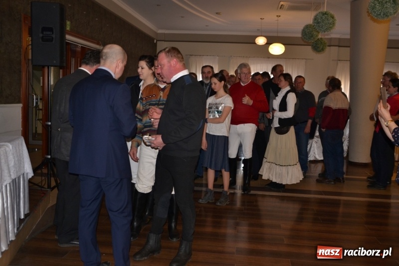 Zdjęcie w galerii na portalu naszraciborz.pl: Bieńkowickie rajtowanie - jeźdźcy mocno chwycili za lejce FOTO i WIDEO wiadomości z regionu