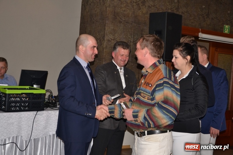 Zdjęcie w galerii na portalu naszraciborz.pl: Bieńkowickie rajtowanie - jeźdźcy mocno chwycili za lejce FOTO i WIDEO wiadomości z regionu