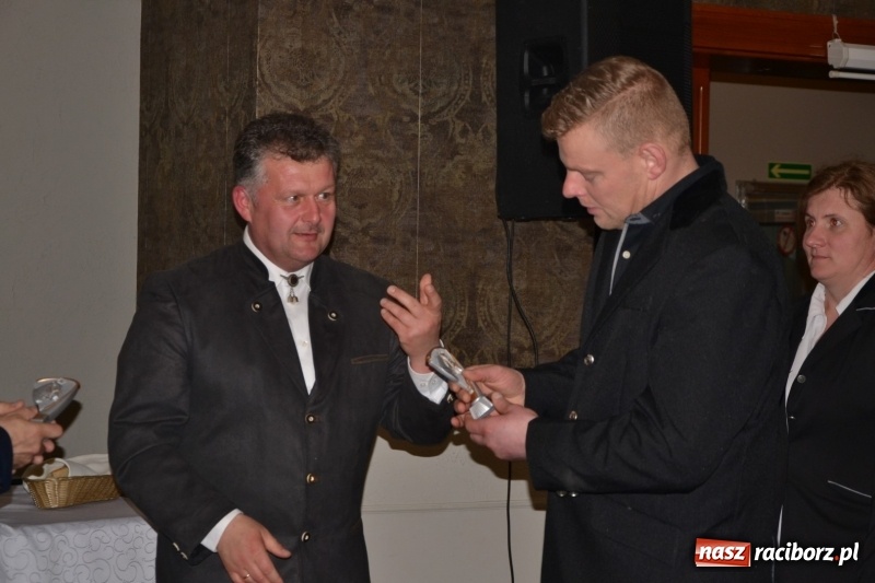 Zdjęcie w galerii na portalu naszraciborz.pl: Bieńkowickie rajtowanie - jeźdźcy mocno chwycili za lejce FOTO i WIDEO wiadomości z regionu