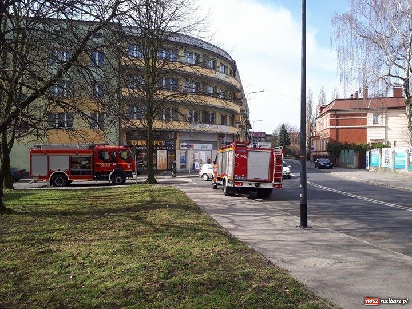 Zdjęcie w galerii na portalu naszraciborz.pl: Tragiczne zdarzenie na Drzymały  wiadomości z regionu