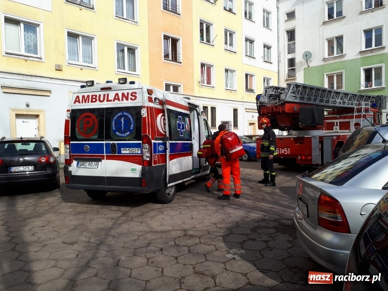 Zdjęcie w galerii na portalu naszraciborz.pl: Tragiczne zdarzenie na Drzymały  wiadomości z regionu