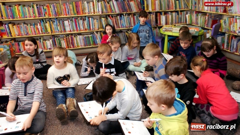 Zdjęcie w galerii na portalu naszraciborz.pl: Światowy Dzień Wody z Wodociągami w raciborskiej bibliotece wiadomości z regionu