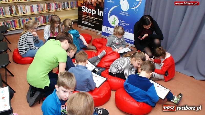 Zdjęcie w galerii na portalu naszraciborz.pl: Światowy Dzień Wody z Wodociągami w raciborskiej bibliotece wiadomości z regionu