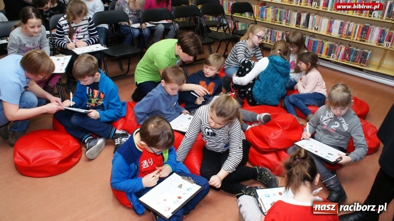 Zdjęcie w galerii na portalu naszraciborz.pl: Światowy Dzień Wody z Wodociągami w raciborskiej bibliotece wiadomości z regionu