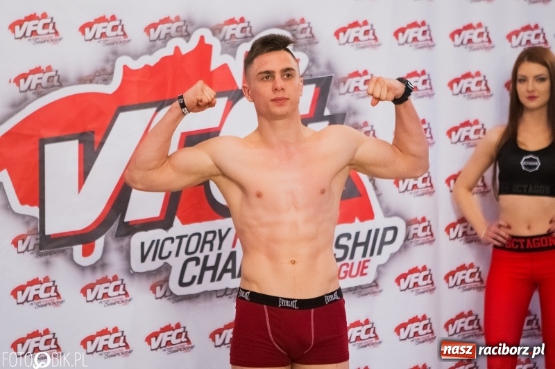 Zdjęcie w galerii na portalu naszraciborz.pl: Serb nie dał rady dojechać. Islam Mayrasultanov rywalem Mariusza Magdy wiadomości z regionu