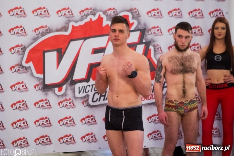 Zdjęcie w galerii na portalu naszraciborz.pl: Serb nie dał rady dojechać. Islam Mayrasultanov rywalem Mariusza Magdy wiadomości z regionu