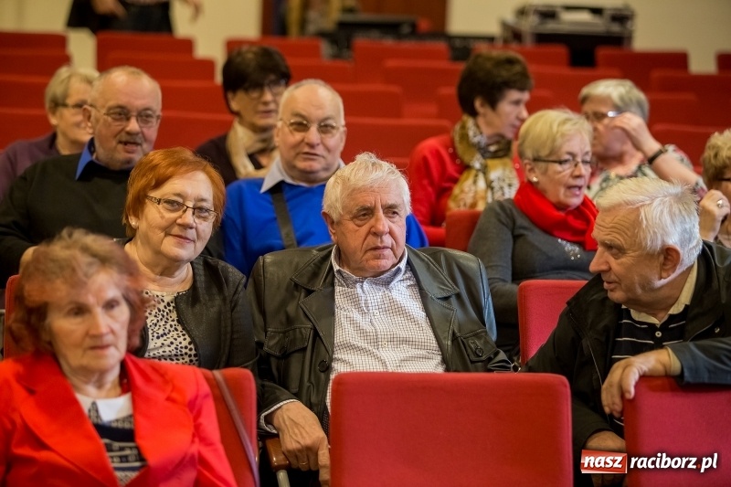 Zdjęcie w galerii na portalu naszraciborz.pl: Marszałek Saługa: Przyjechałem uczyć się od prezydenta Raciborza, jak walczyć ze smogiem wiadomości z regionu