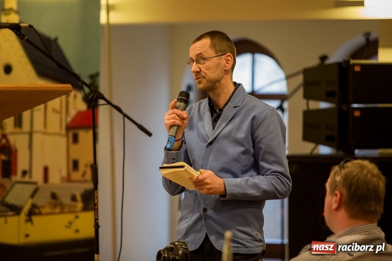 Zdjęcie w galerii na portalu naszraciborz.pl: Marszałek Saługa: Przyjechałem uczyć się od prezydenta Raciborza, jak walczyć ze smogiem wiadomości z regionu