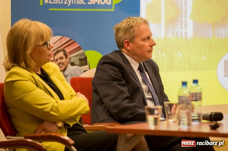 Zdjęcie w galerii na portalu naszraciborz.pl: Marszałek Saługa: Przyjechałem uczyć się od prezydenta Raciborza, jak walczyć ze smogiem wiadomości z regionu